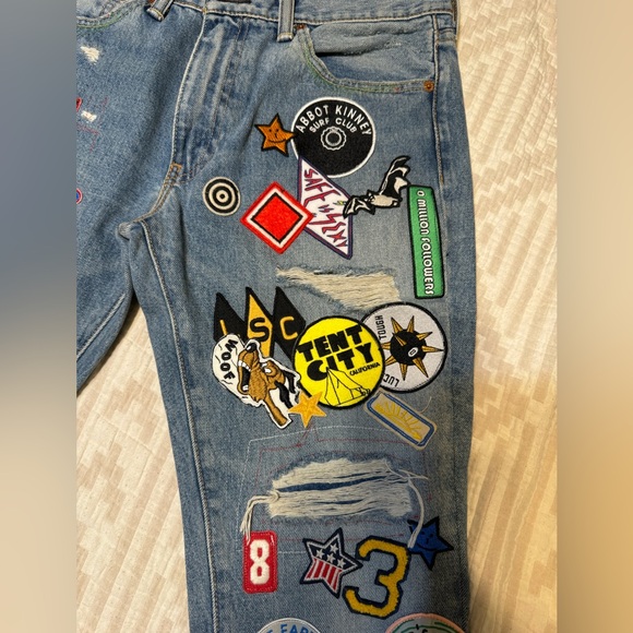 Levi’s pride jeans - Picture 5 of 6